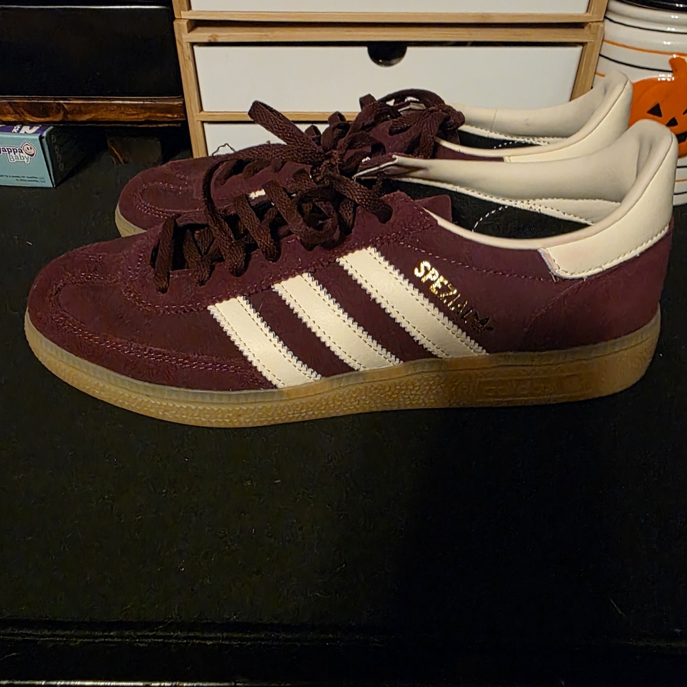 Adidas Women’s Gazelle-style Suede Sneakers - Burgundy/White, Size 9